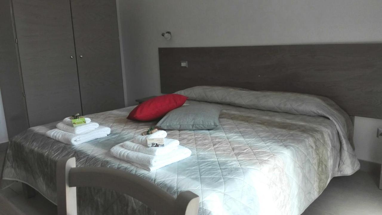 B&B Campu Moru Bari Sardo Exterior foto